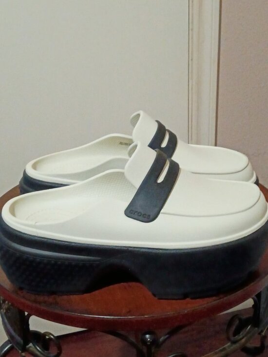 CROCS Shoes - Crocs Stomp Loafer Platform Clogs White Black Women's Size 7 Women's 2099371HR